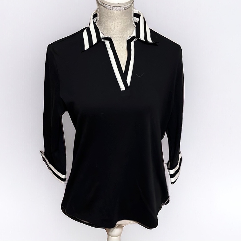 Drapers & Damons black top, stripe collar & cuffs. Sz PM